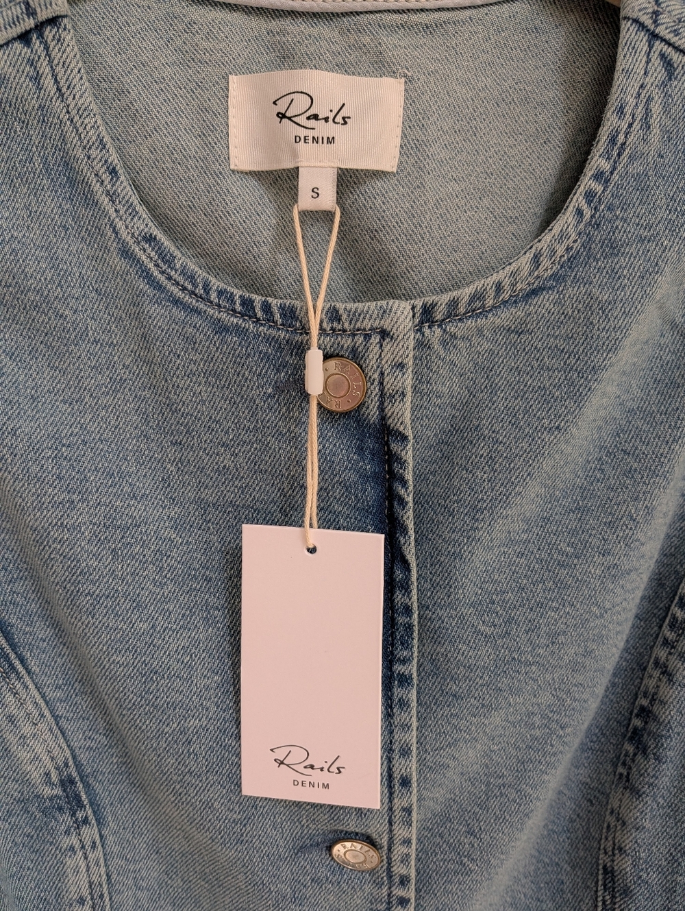 NWT Rails Portola Blue Fitted Cotton Denim Vest Top Size Small - Picture 6 of 11